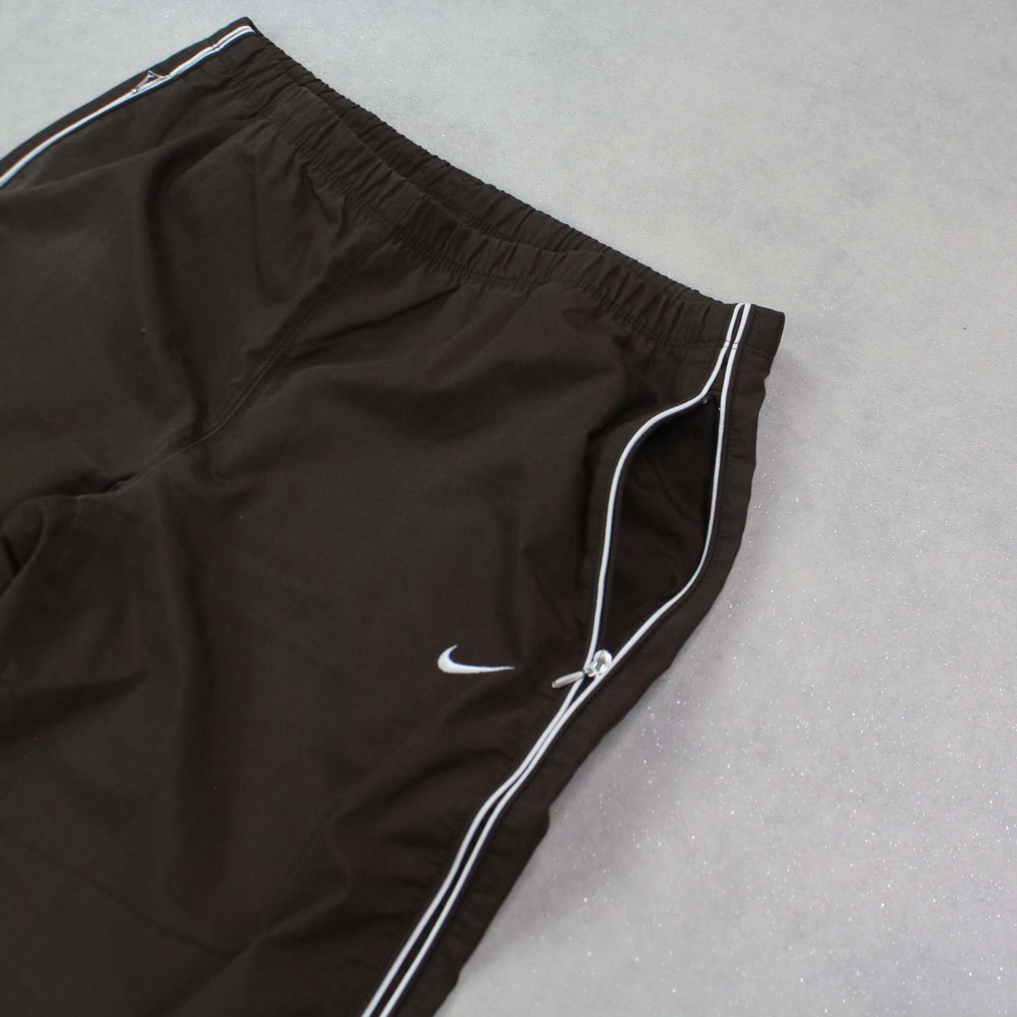SUPER RARE 2000s Trackpants Brown-Kikonat