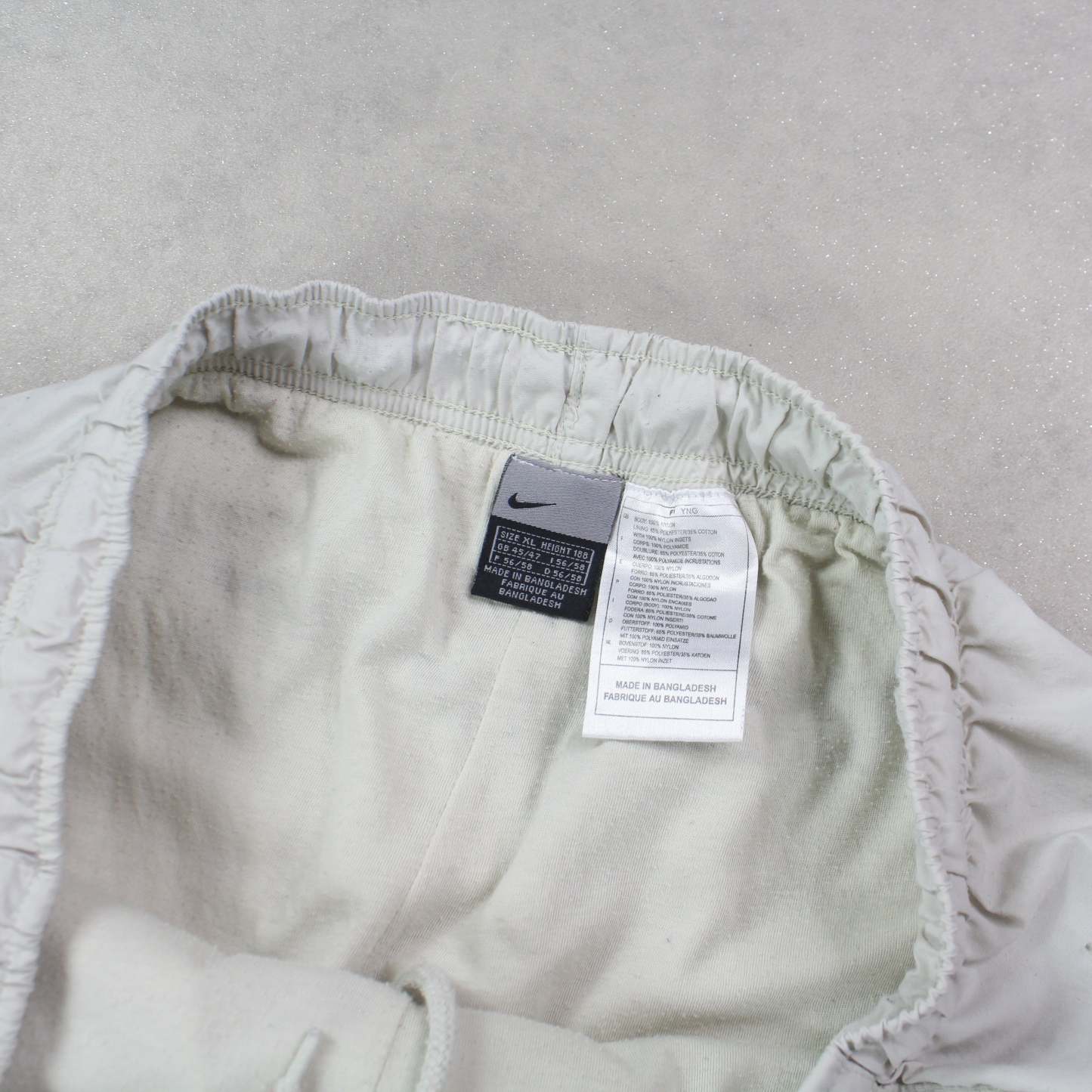 RARE 2000s Trackpants Cream-Kikonat