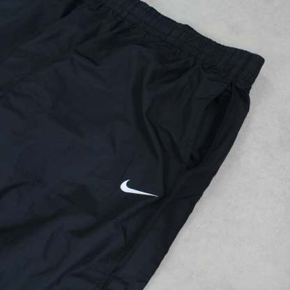 RARE 2000s Trackpants Black-Kikonat