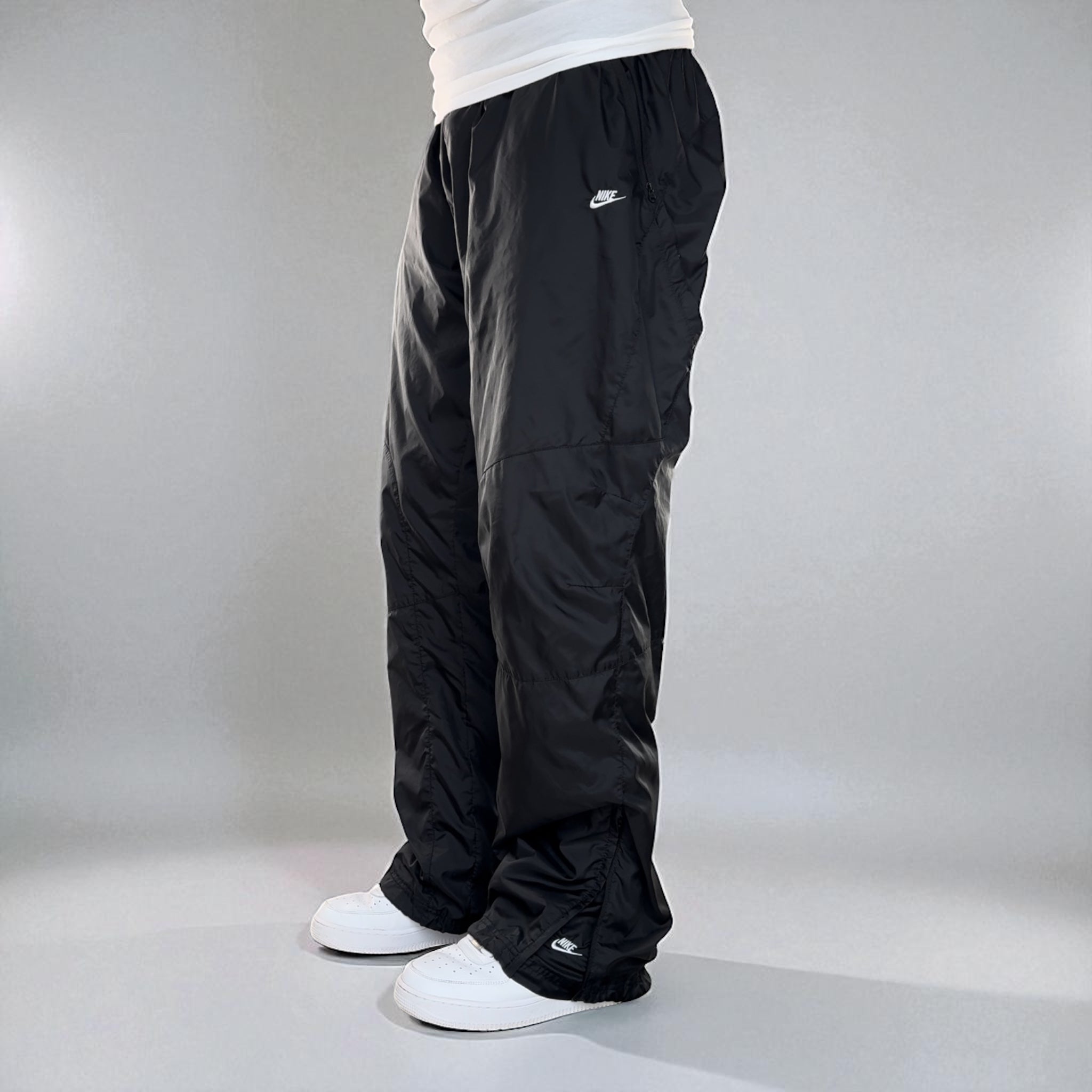 RARE 2000s Baggy Trackpants Black-Kikonat