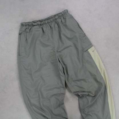 RARE 2000s Trackpants Green-Kikonat