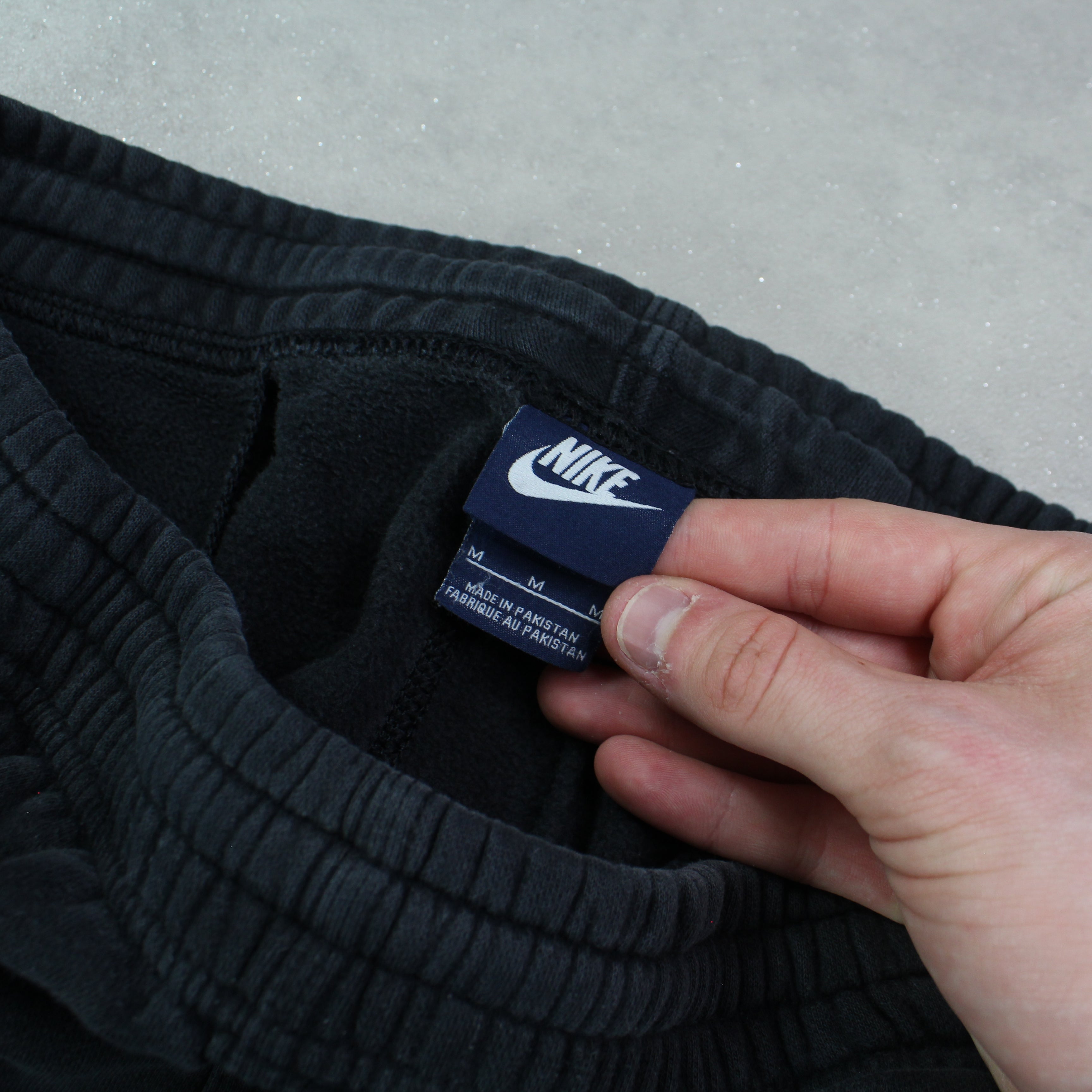 RARE 2000s Joggers Black-Kikonat