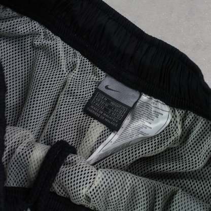 RARE 2000s Trackpants Black-Kikonat