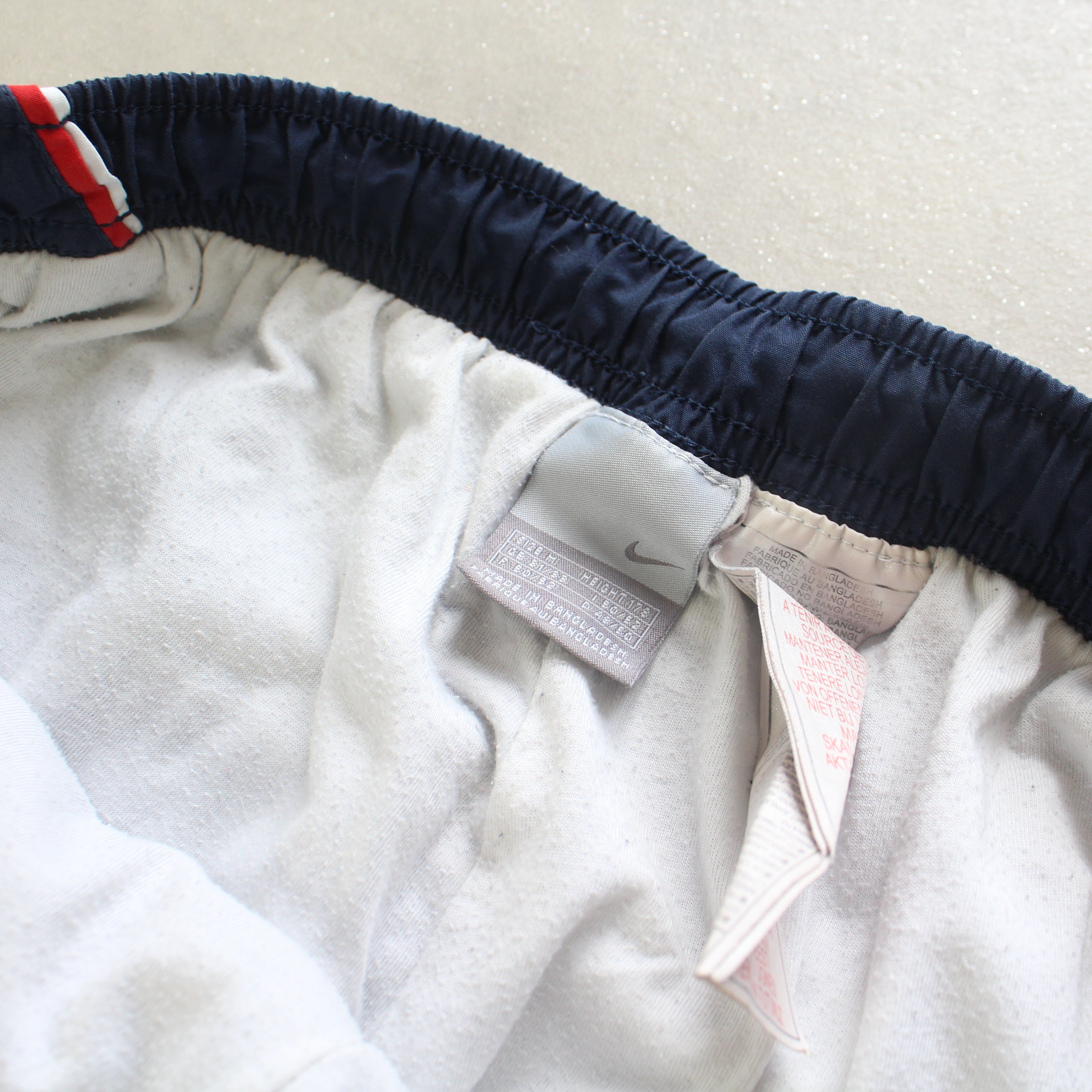 RARE 2000s Trackpants Navy-Kikonat