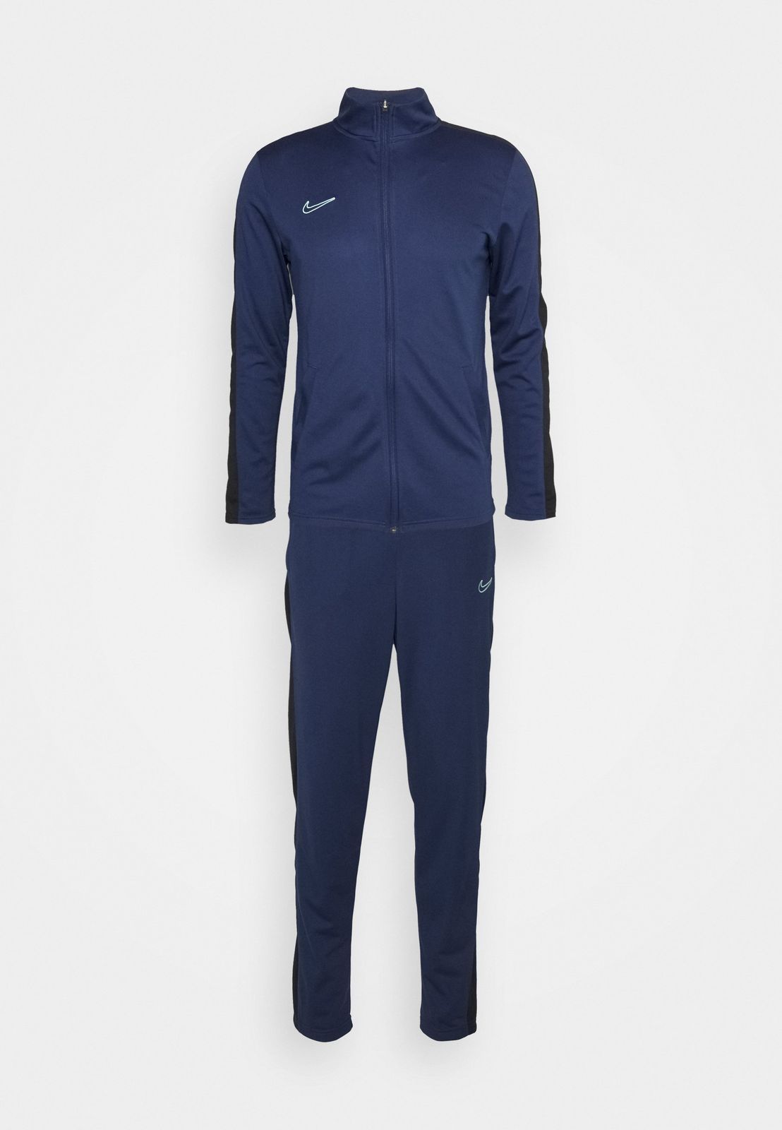 Conjunto  Academy Reliquia-Kikonat