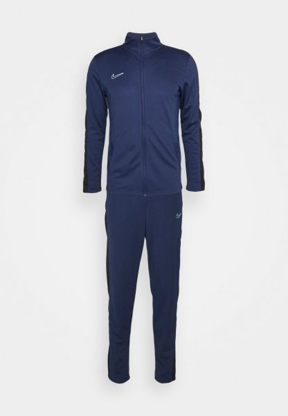 Conjunto  Academy Reliquia-Kikonat