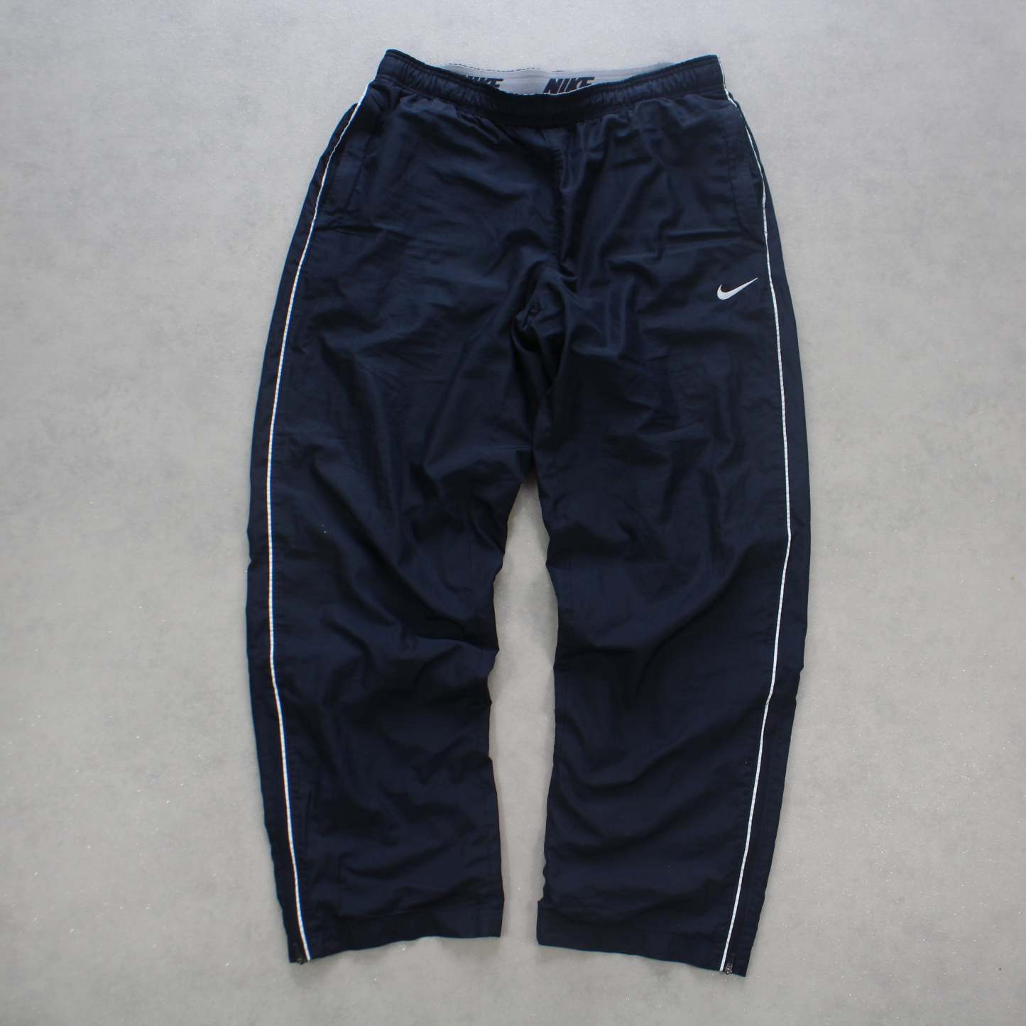 RARE 2000s Baggy Trackpants Navy-Kikonat