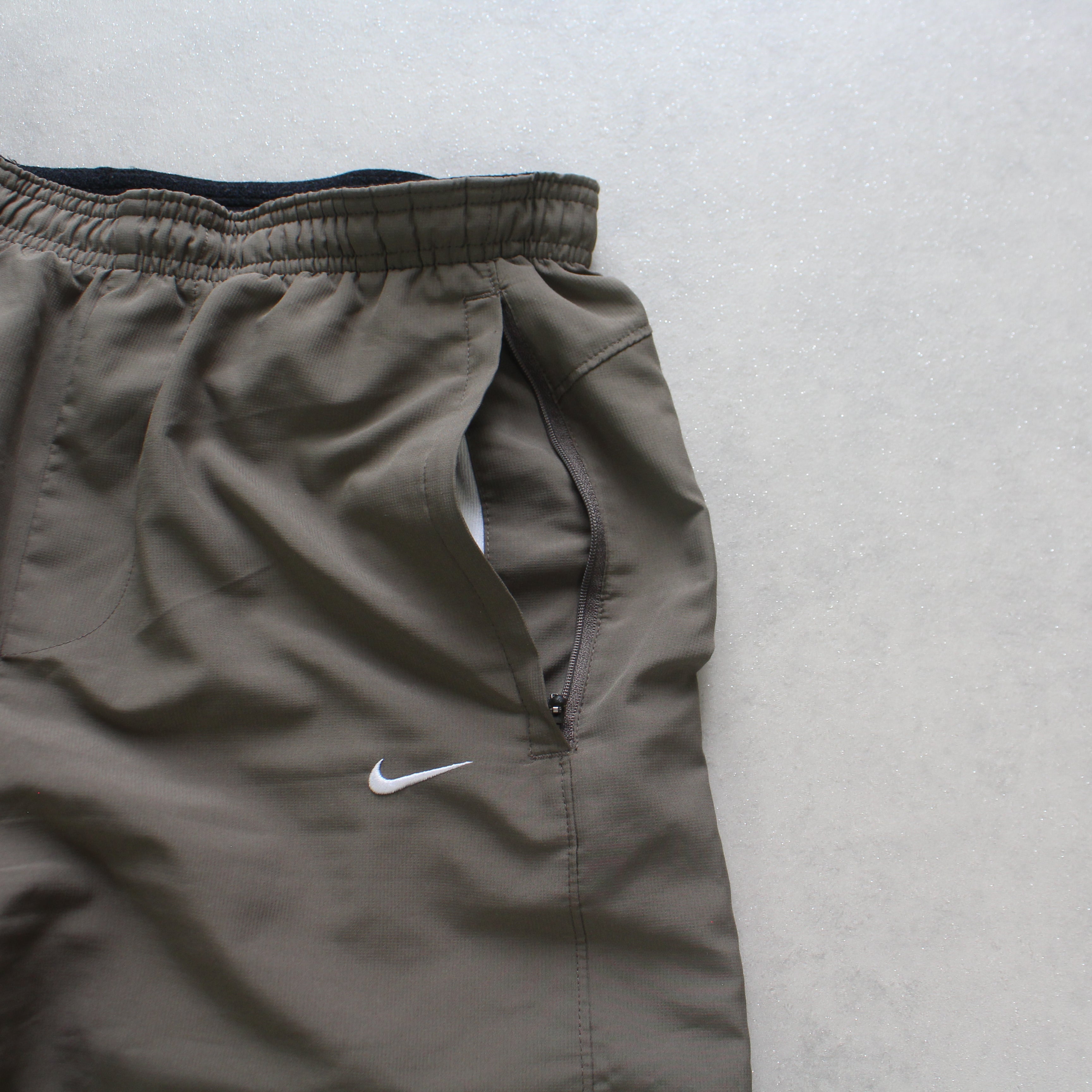 RARE 2000s Baggy Trackpants Light Brown-Kikonat