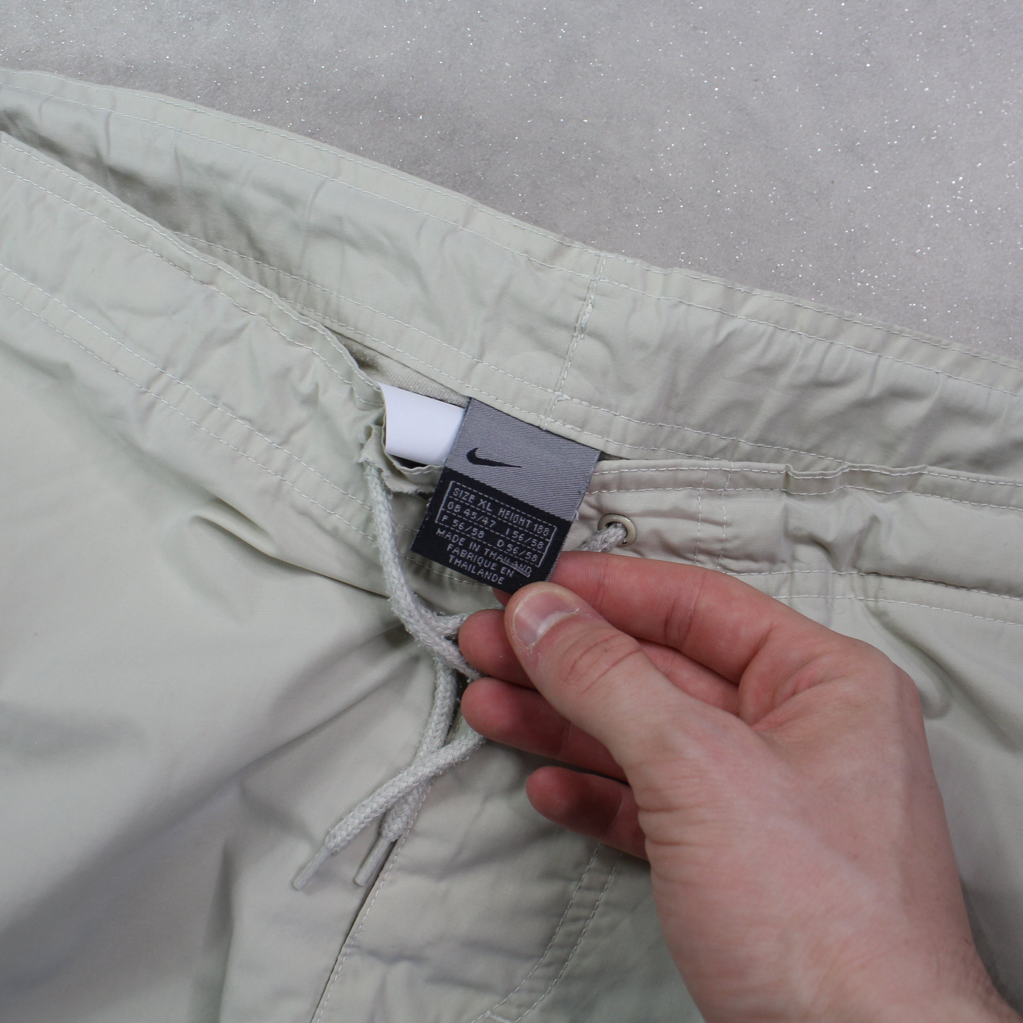 RARE 00s Trackpants Cream-Kikonat