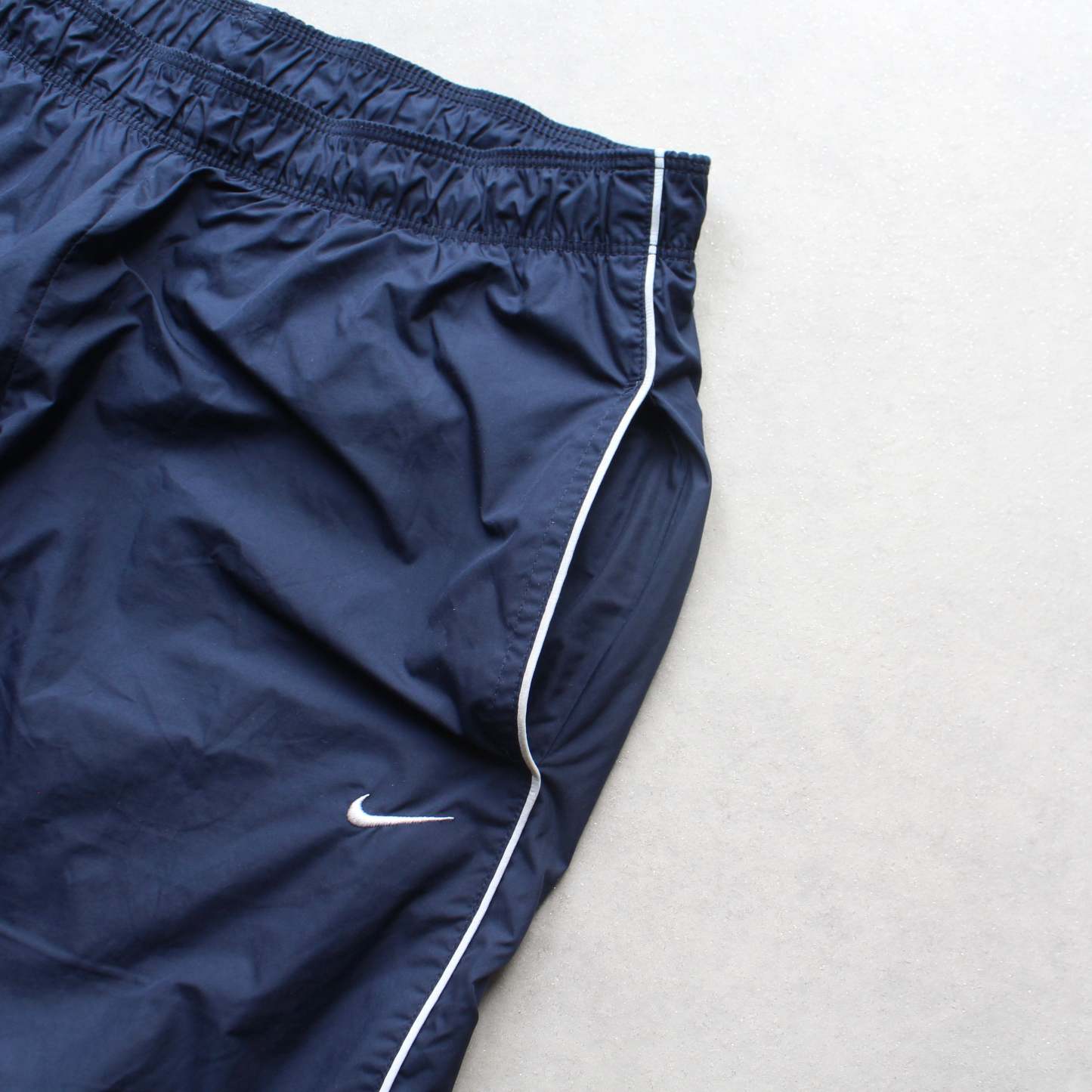 RARE 2000s Trackpants Navy-Kikonat