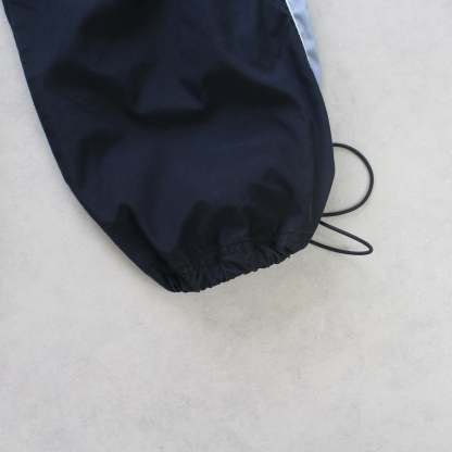 RARE 2000s Trackpants Black-Kikonat