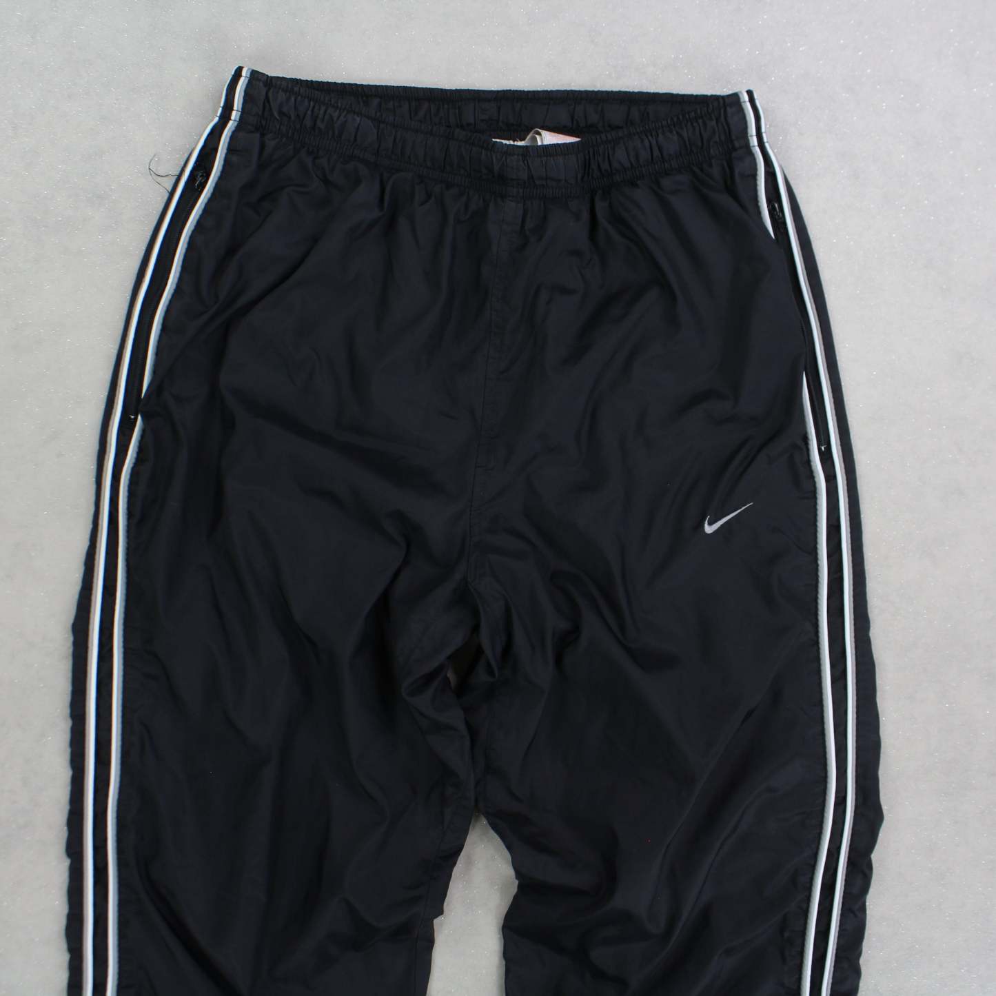 SUPER RARE 2000s Trackpants Dark Grey-Kikonat