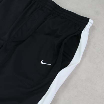 RARE 00s Trackpants Black-Kikonat