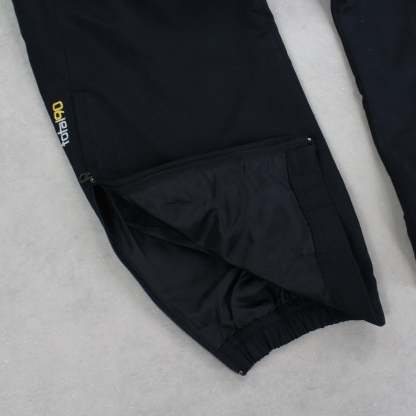 RARE 2000s Trackpants Black-Kikonat