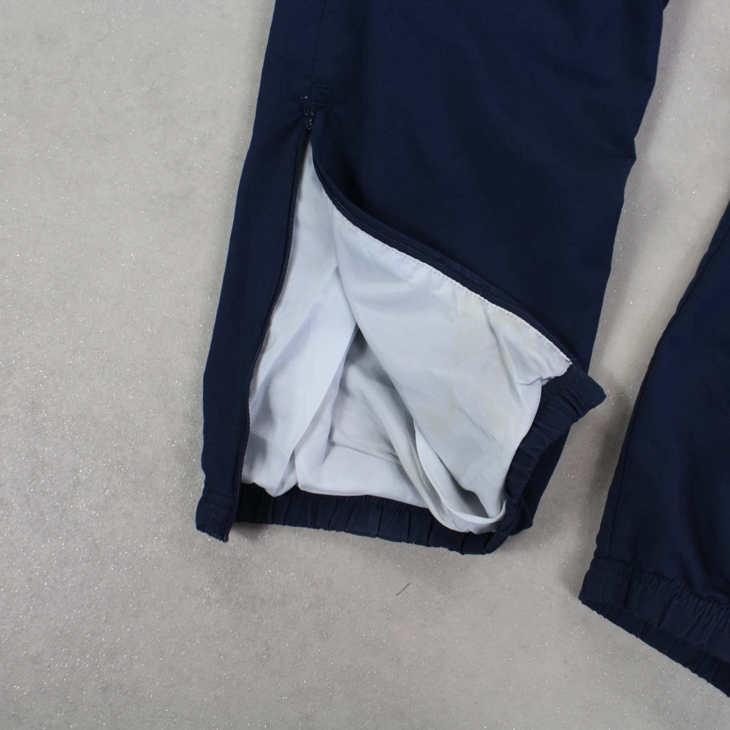 2000s Trackpants Navy-Kikonat