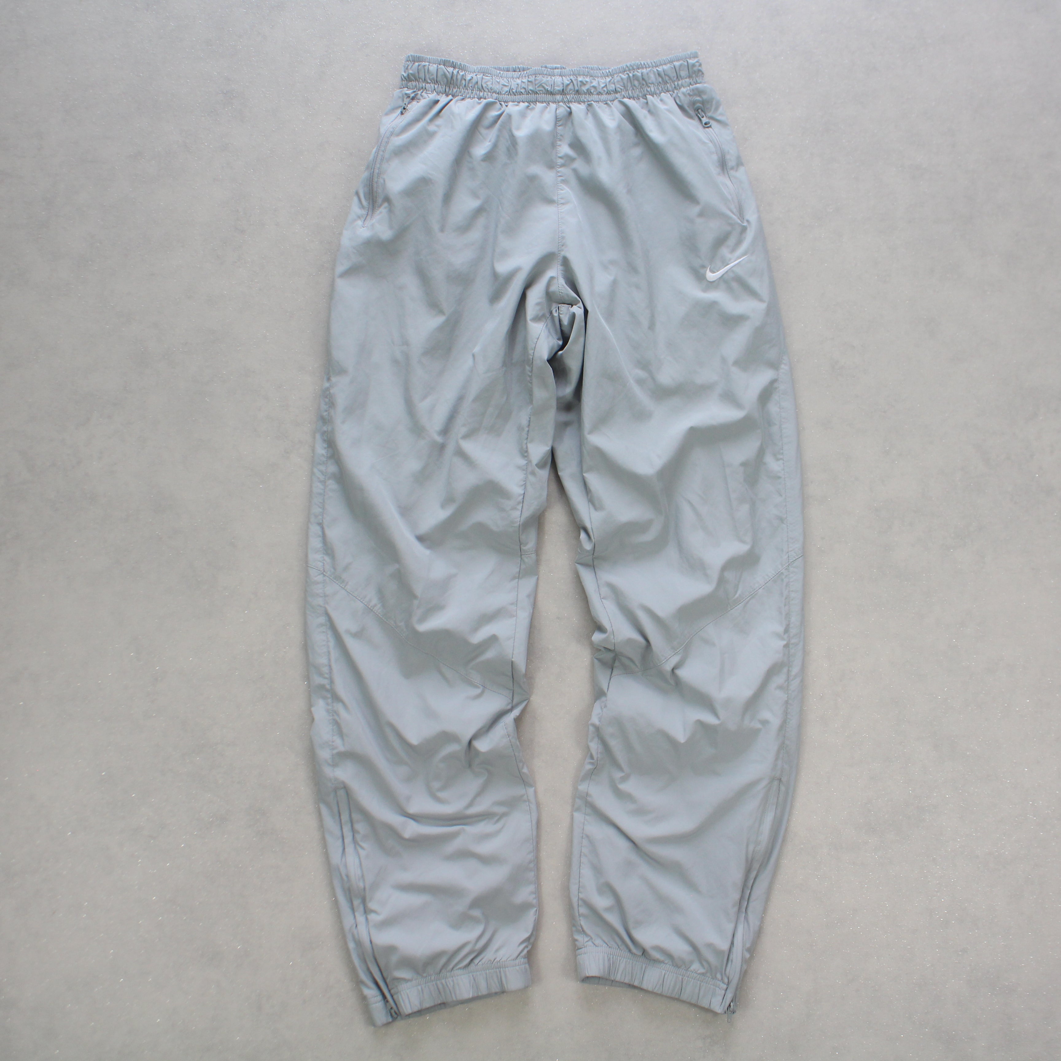 RARE 2000s Trackpants Grey-Kikonat