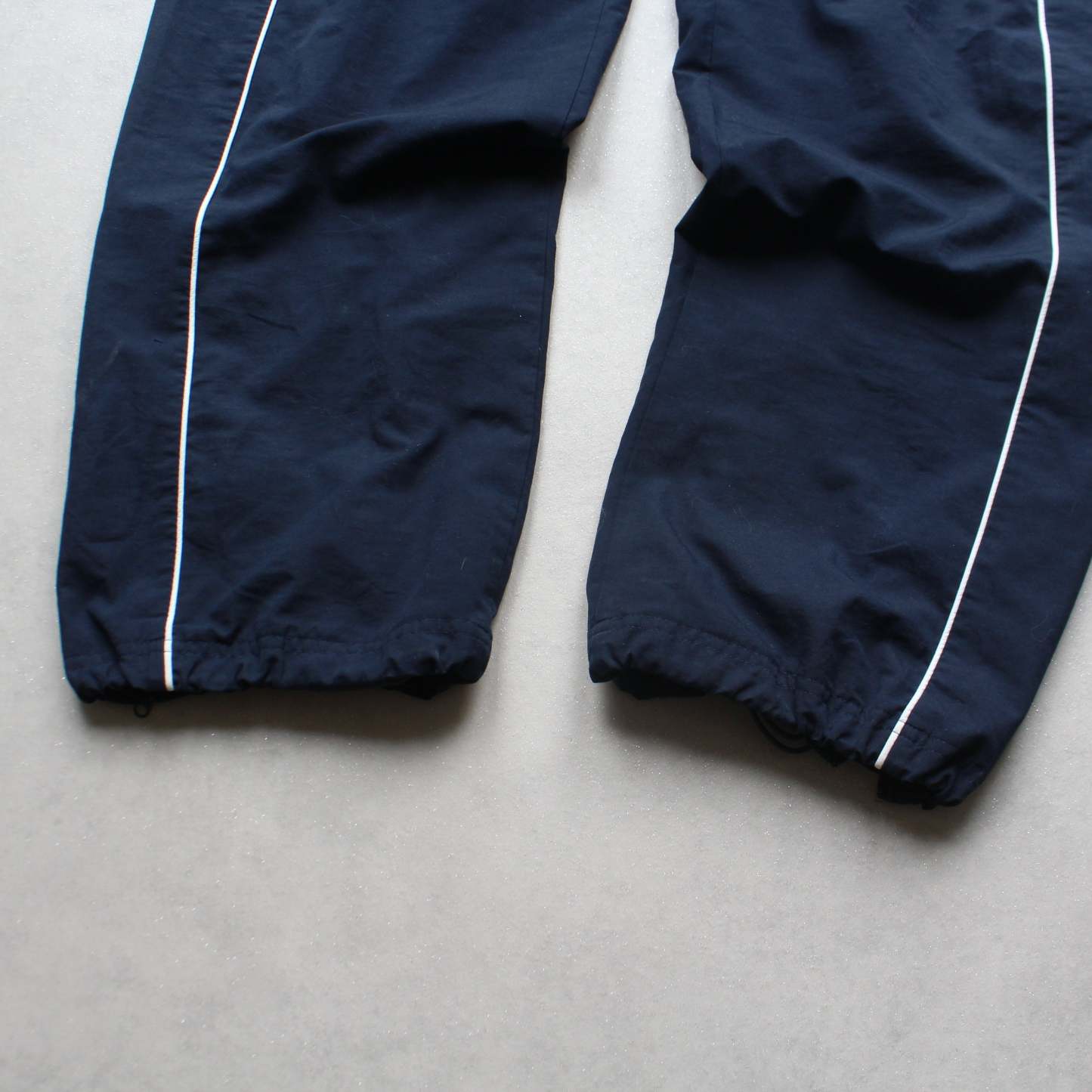 RARE 2000s Baggy Trackpants Navy-Kikonat