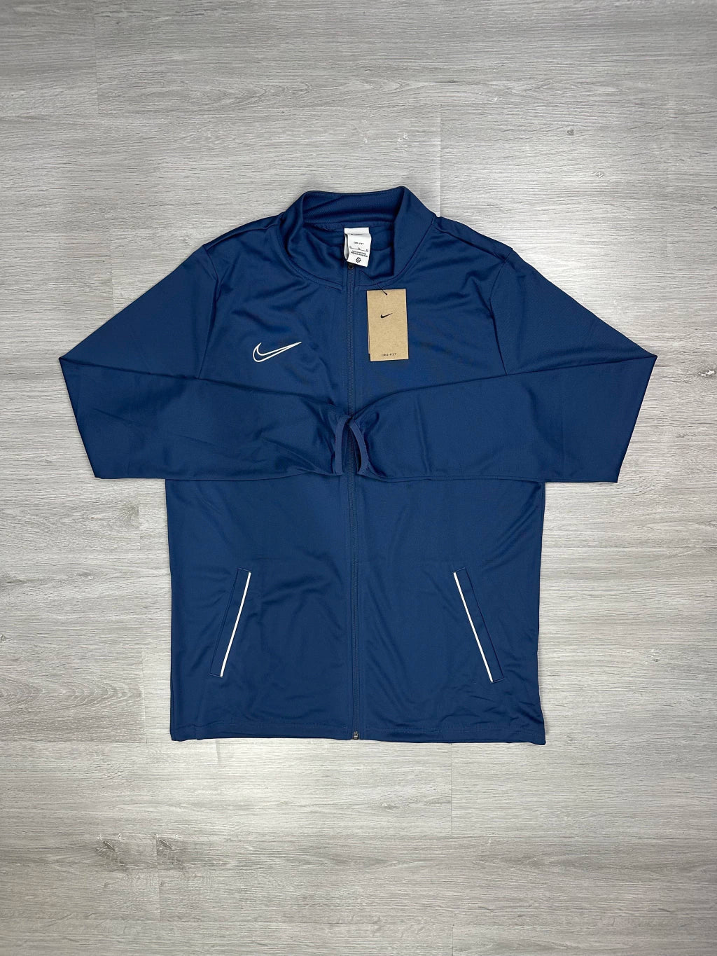 Conjunto  Dri-Fit 2021 (Azul Marinho e Branco)-Kikonat