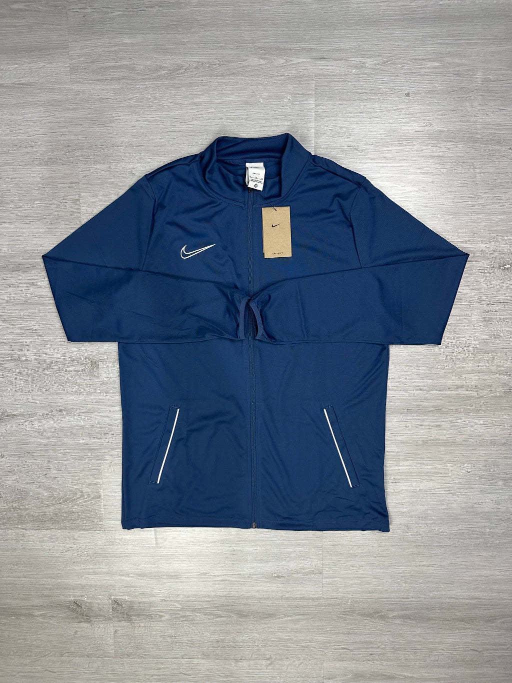 Conjunto  Dri-Fit 2021 (Azul Marinho e Branco)-Kikonat