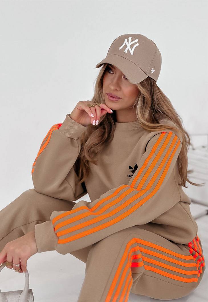 3-Stripes Tracksuit Set - Premium Sport Chic Style-Kikonat