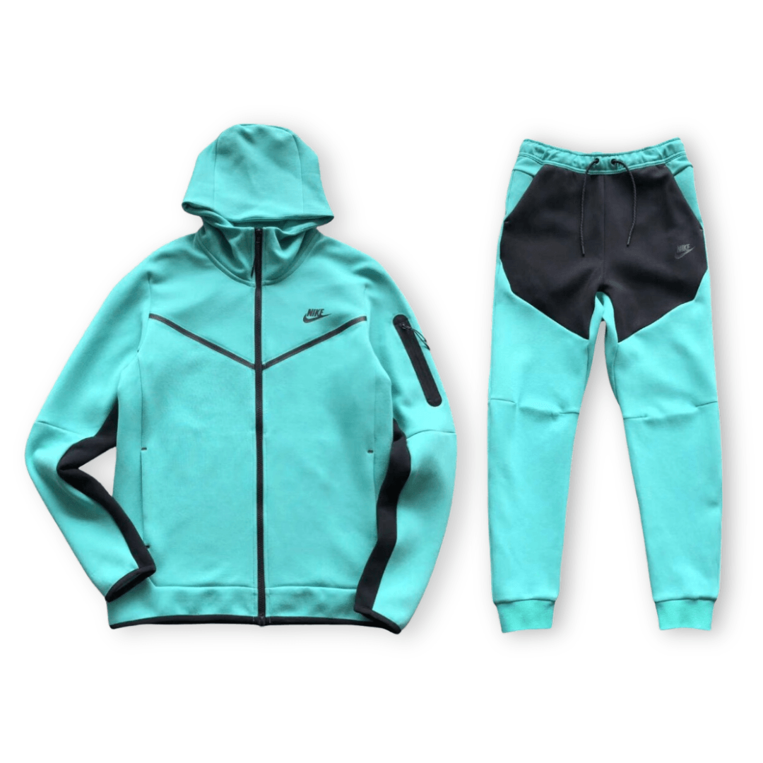 Conjunto  Sportswear Tech Fleece-Kikonat