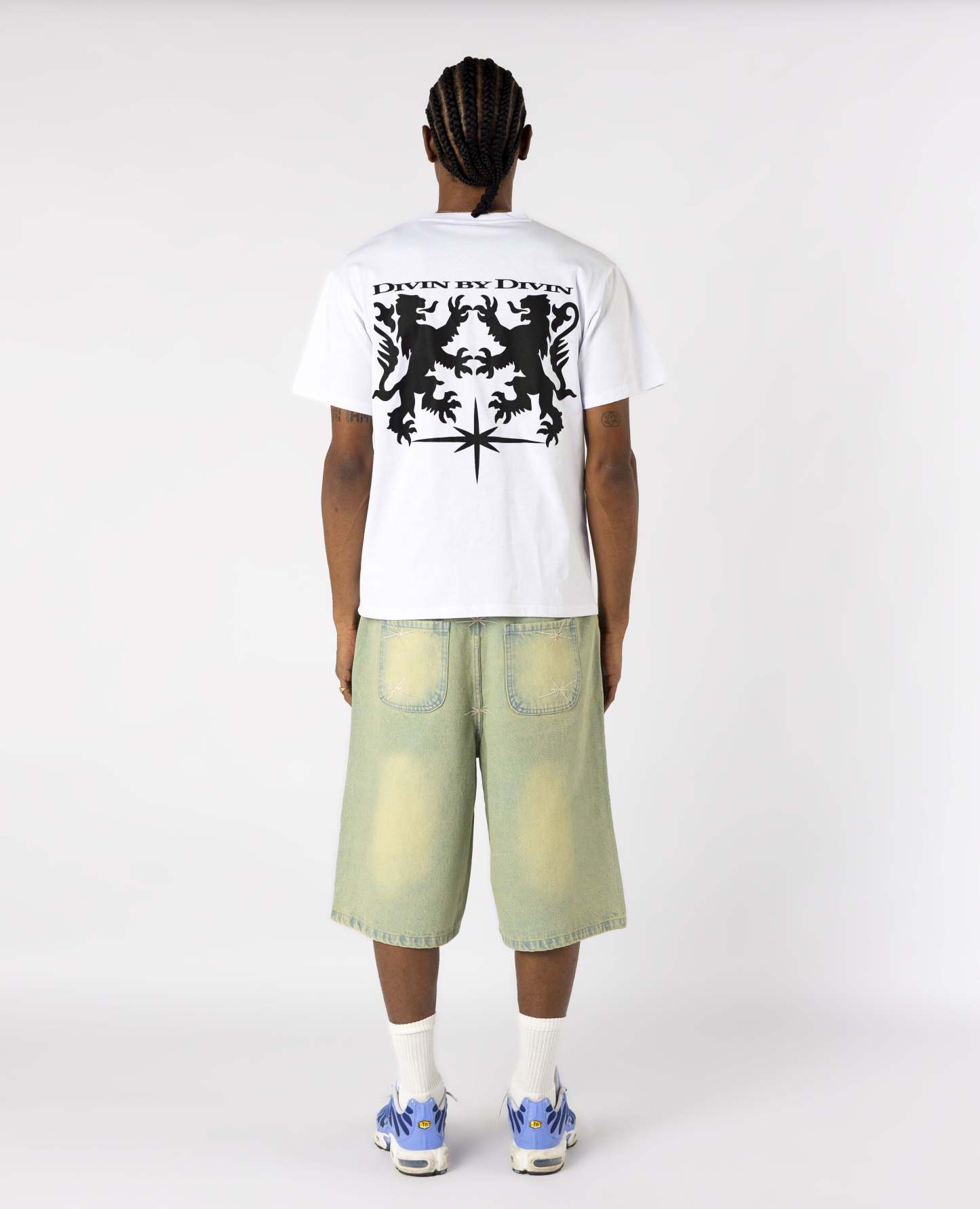WHITE BEAST T-SHIRT-Kikonat