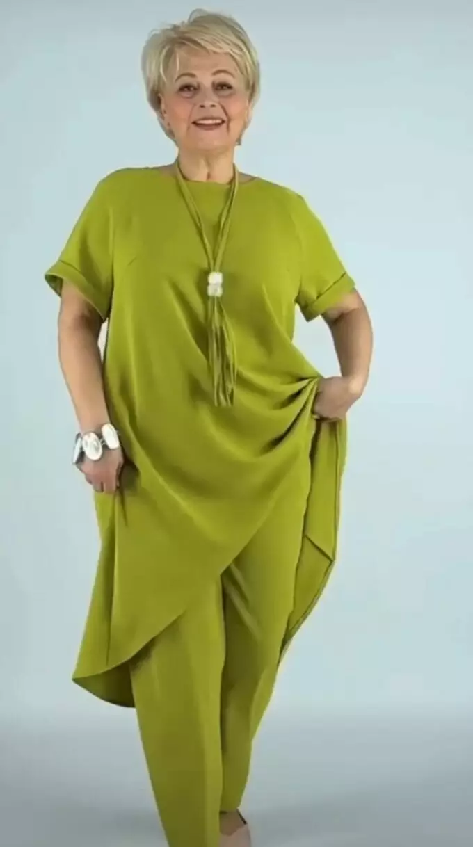 Różowe kopertowe body w kwiaty ALIBA