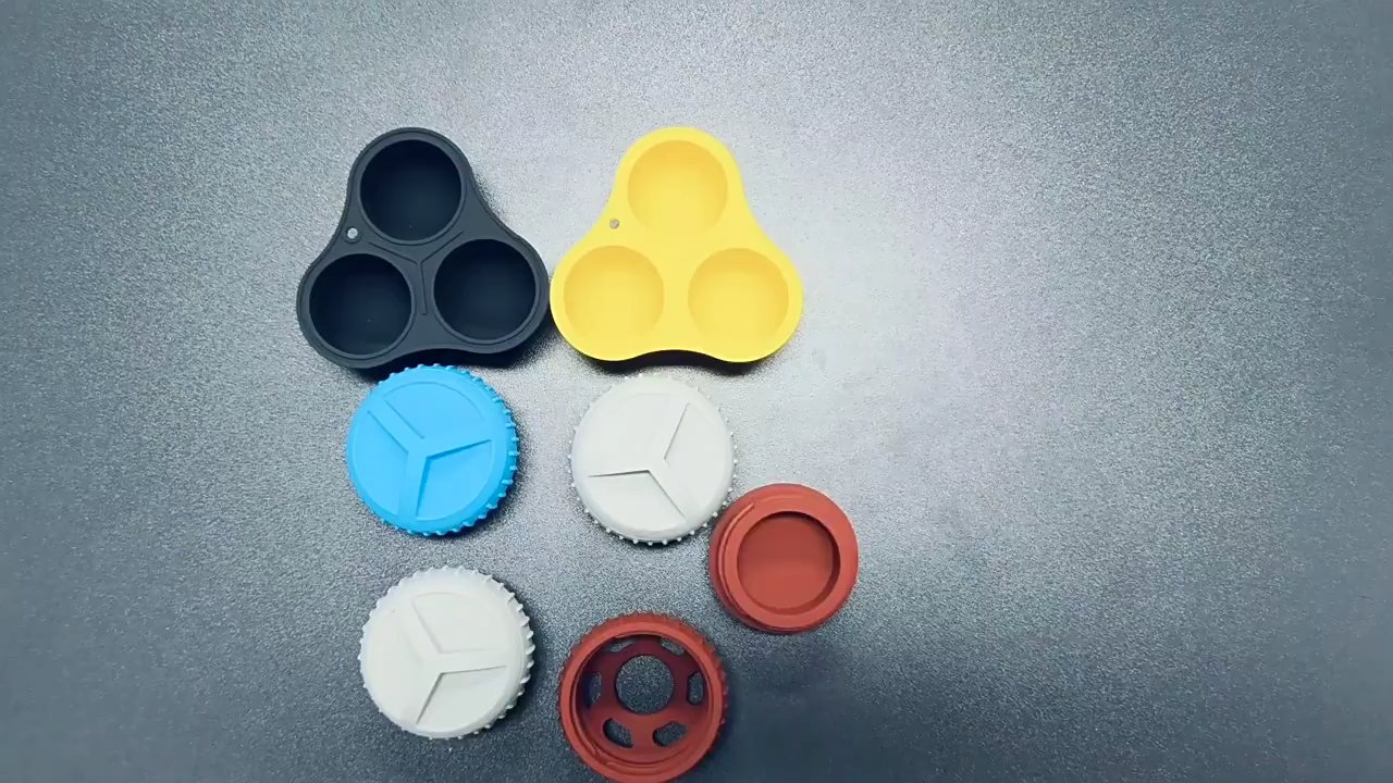 Interactive Silicone Treat Dispensing Ball for Dogs – Slow Feeder Chew Toy