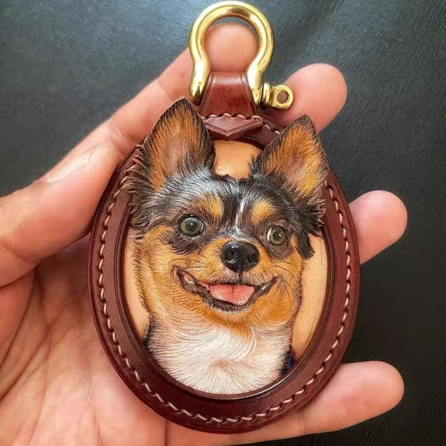 Custom Leather Pet Portrait Keychain - Oval detail 7