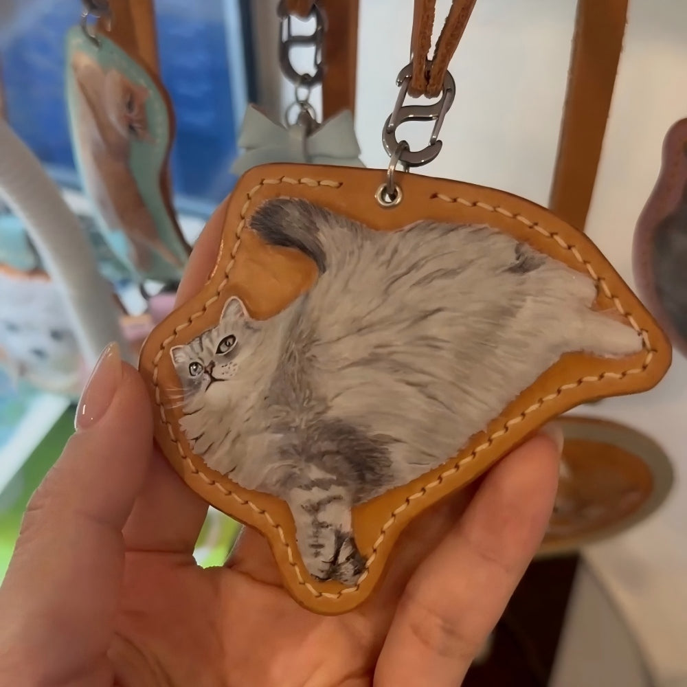 Custom Leather Pet Portrait Keychain - Freeform Shape detail 6