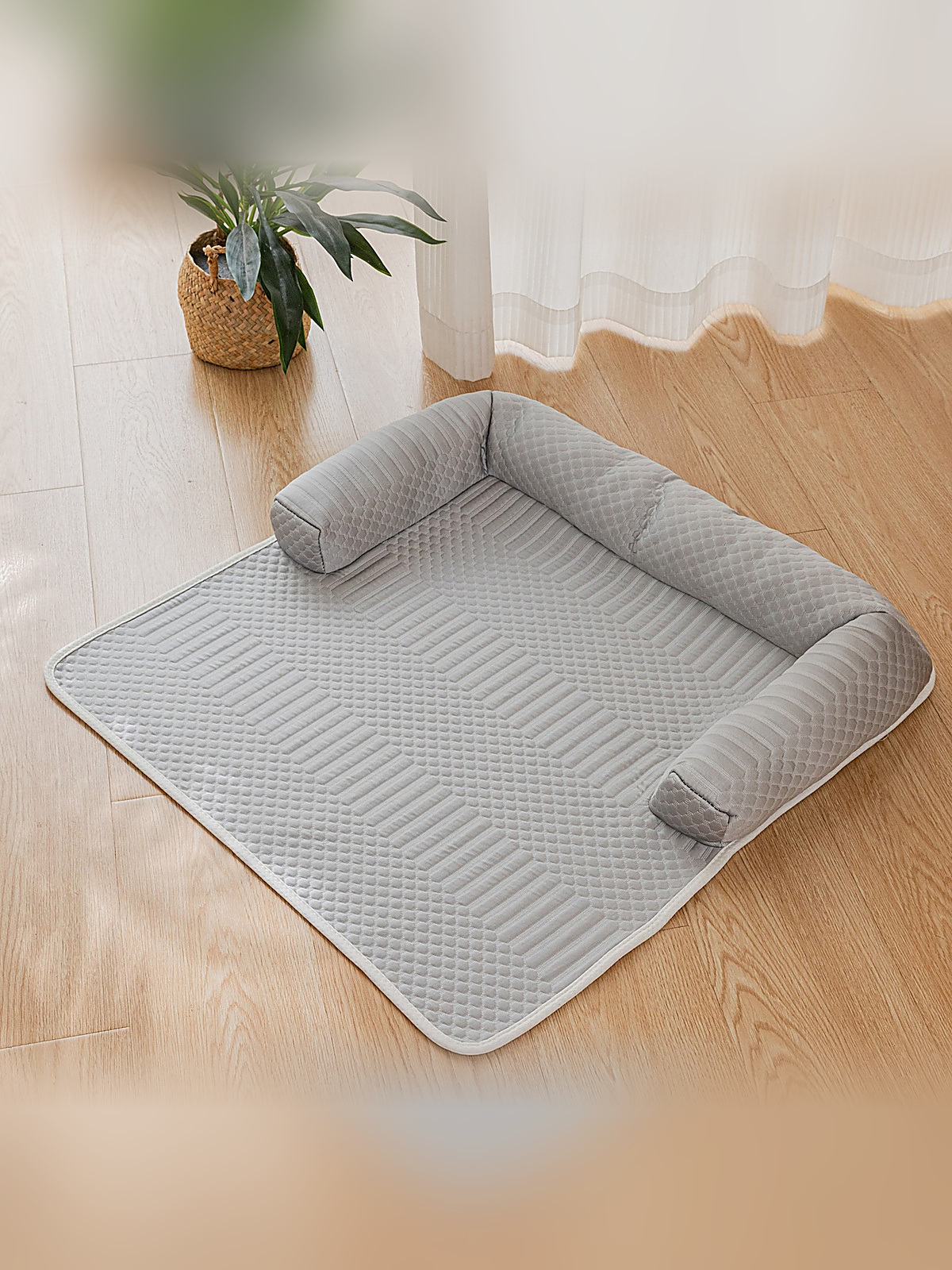 CloudRest cooling pet sofa bed gallery image 7