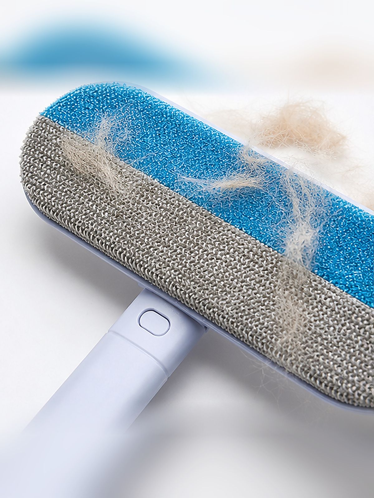 ReachClean 3-in-1 pet hair brush