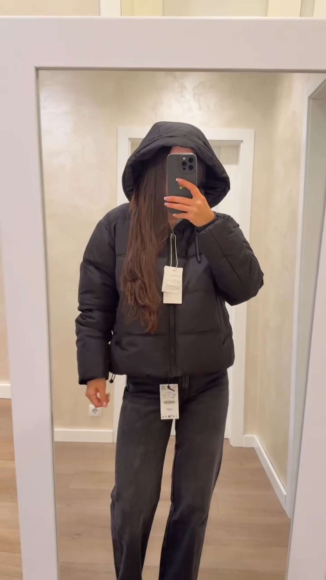 Black Short Hooded Puffer Jacket