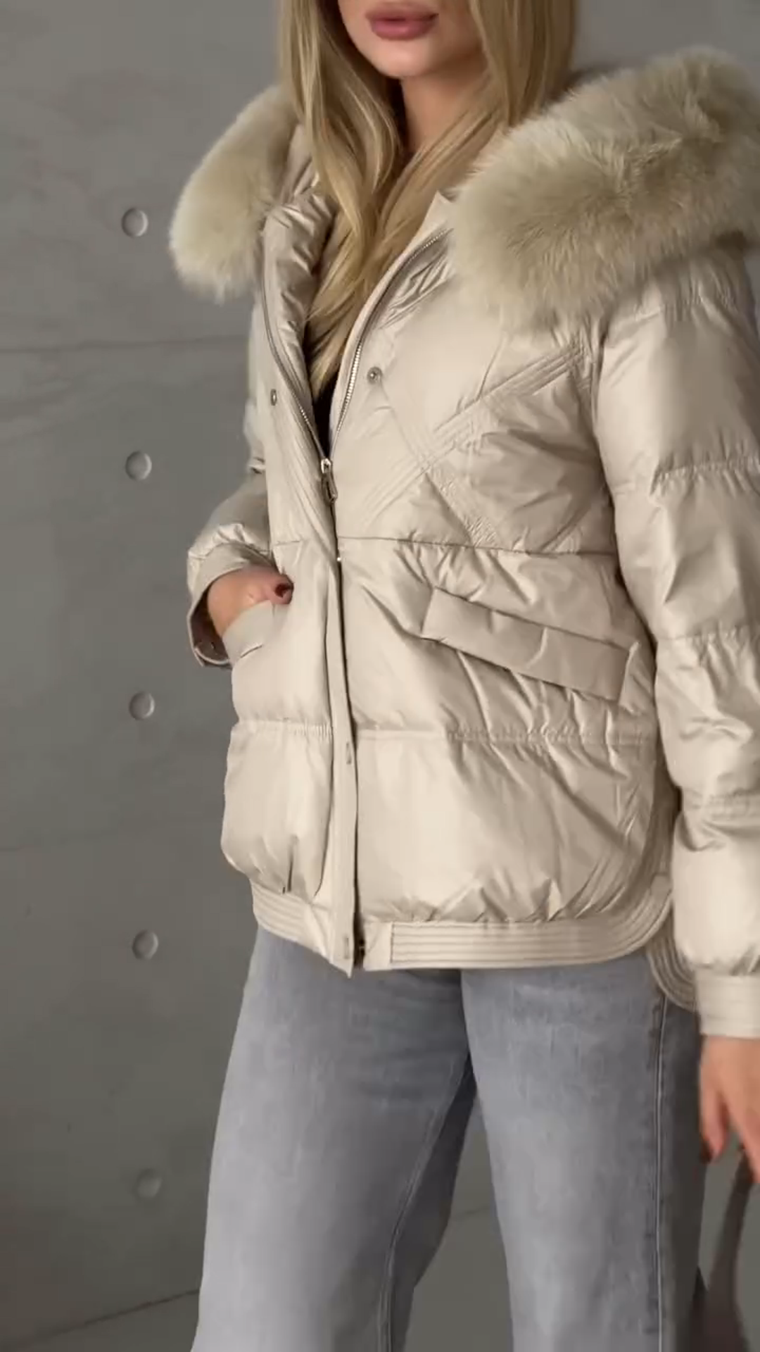 Elegant Beige Down Jacket with Plush Hood