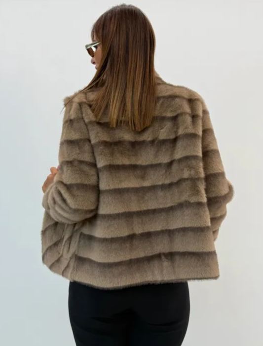 [Copy]Brown Faux Fur Hooded Coat with Belt