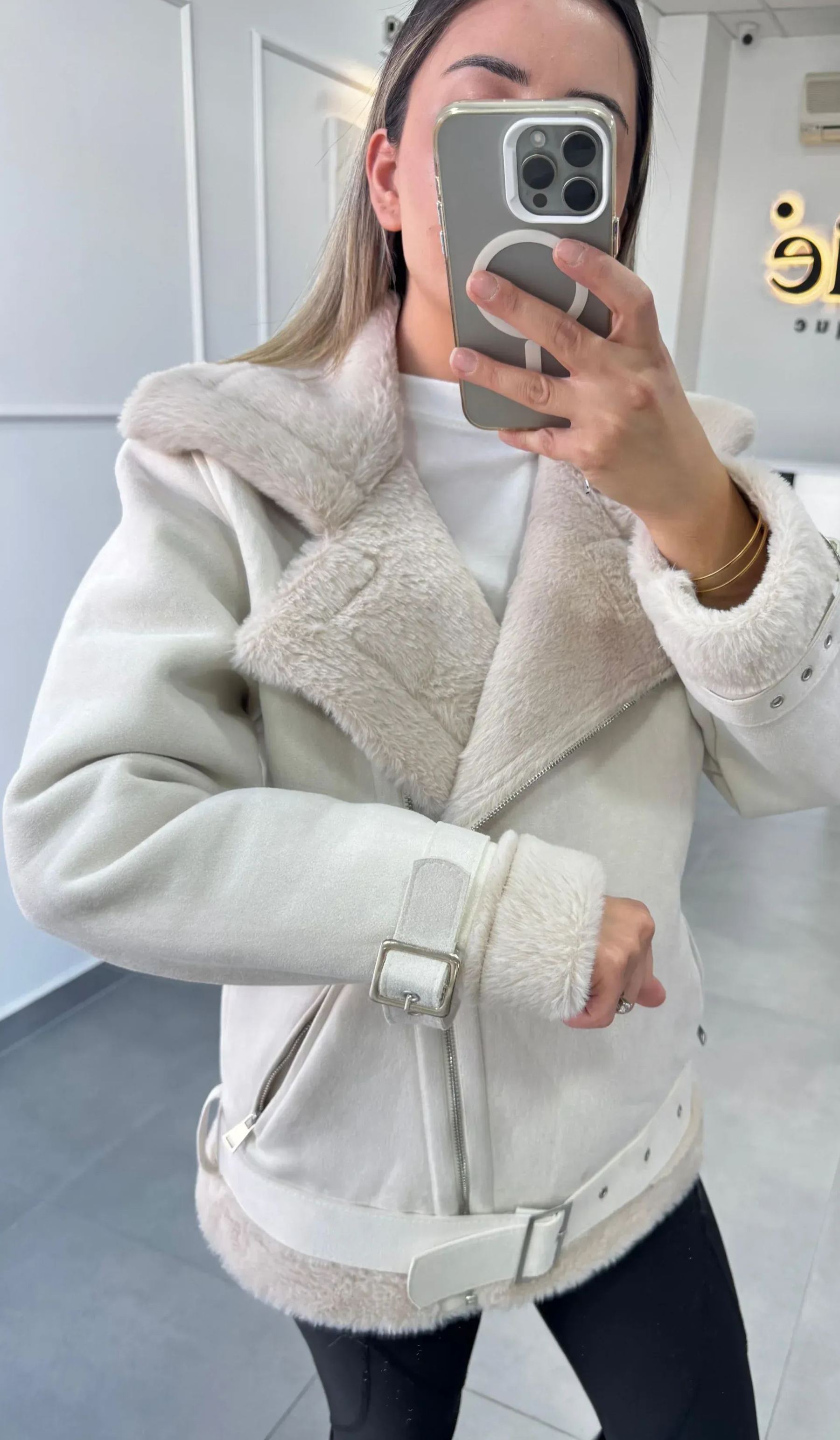 [Copy]Brown Faux Fur Cropped Jacket