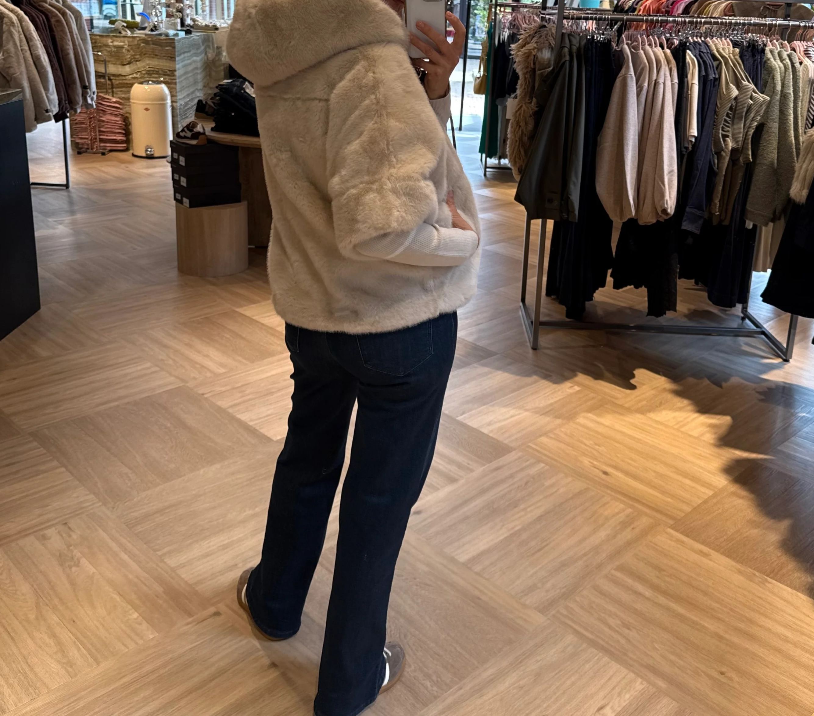 [Copy]Long Faux Fur Coat with Zipper