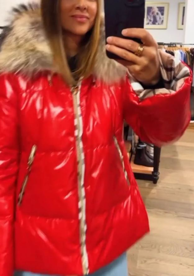 [Copy]Hooded Down Coats with Faux Fur Trim