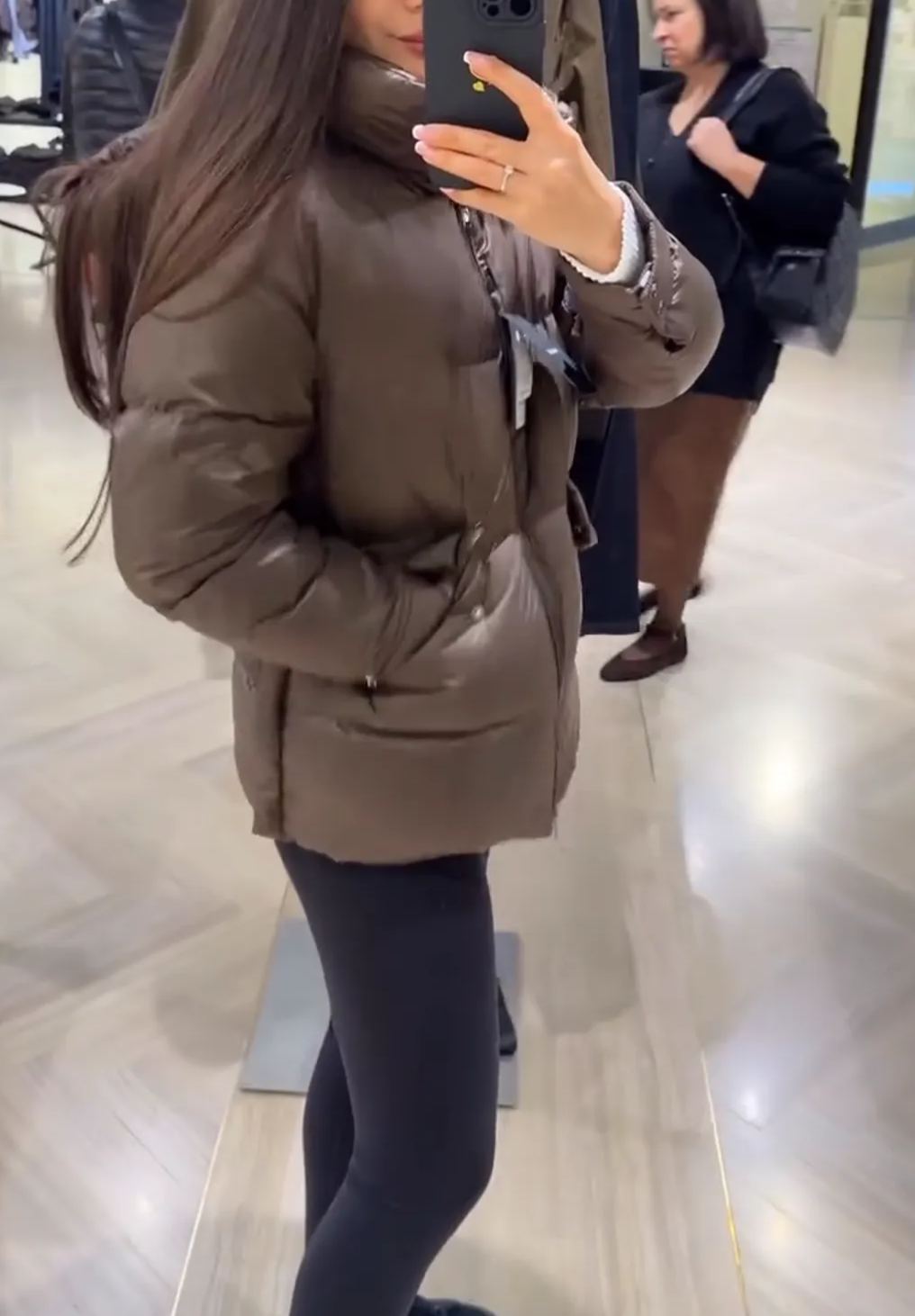 [Copy]Black Short Hooded Puffer Jacket