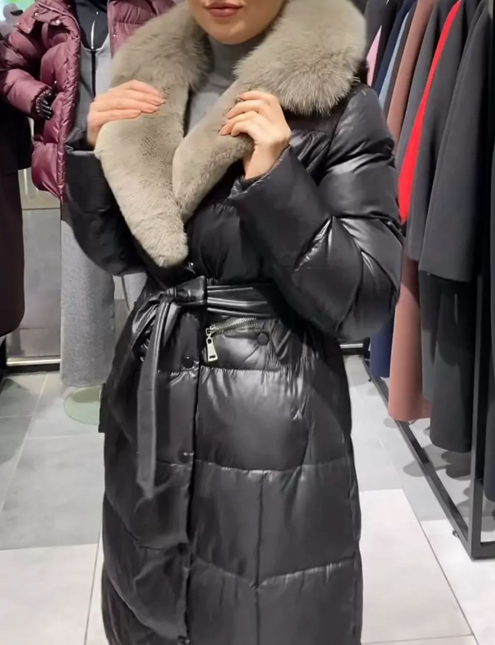 [Copy]Black Mid - Length Puffer Coat with Brown Faux Fur Hood