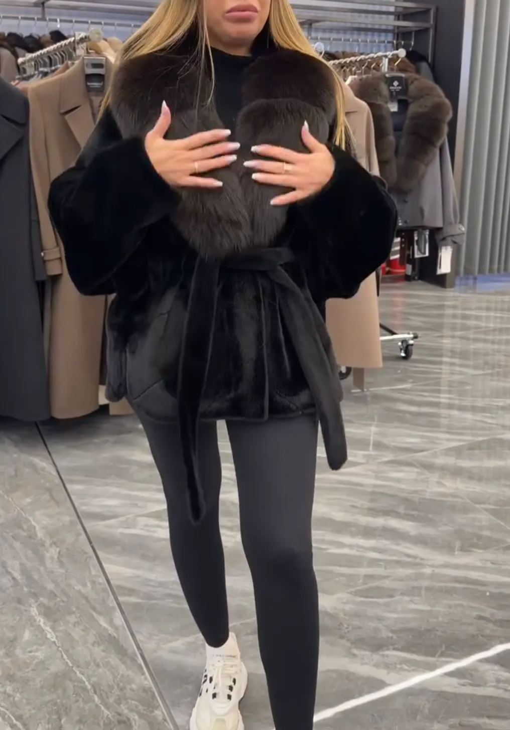 [Copy]White and Grey Faux Fur Short Coat with Belt