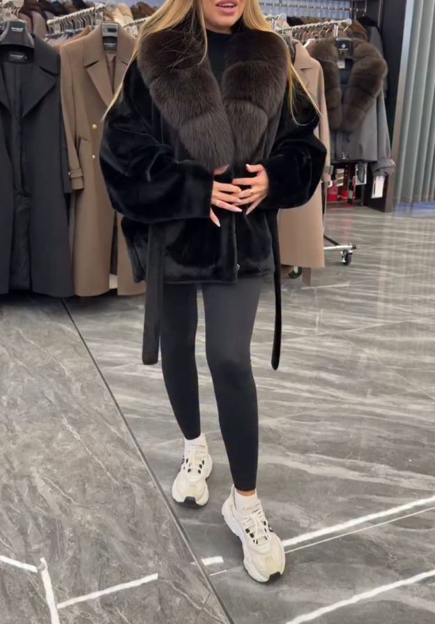 [Copy]White and Grey Faux Fur Short Coat with Belt