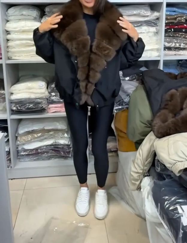 [Copy]Short Coat with Brown Faux Fur Collar and Lining