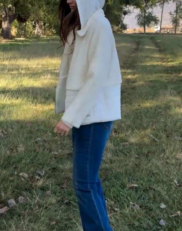 [Copy]Short Coat with Brown Faux Fur Collar and Lining