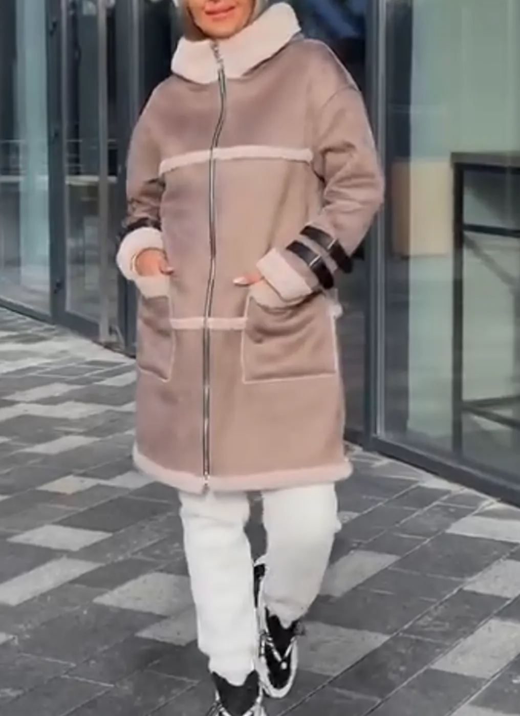 [Copy]Black Puffer Vest