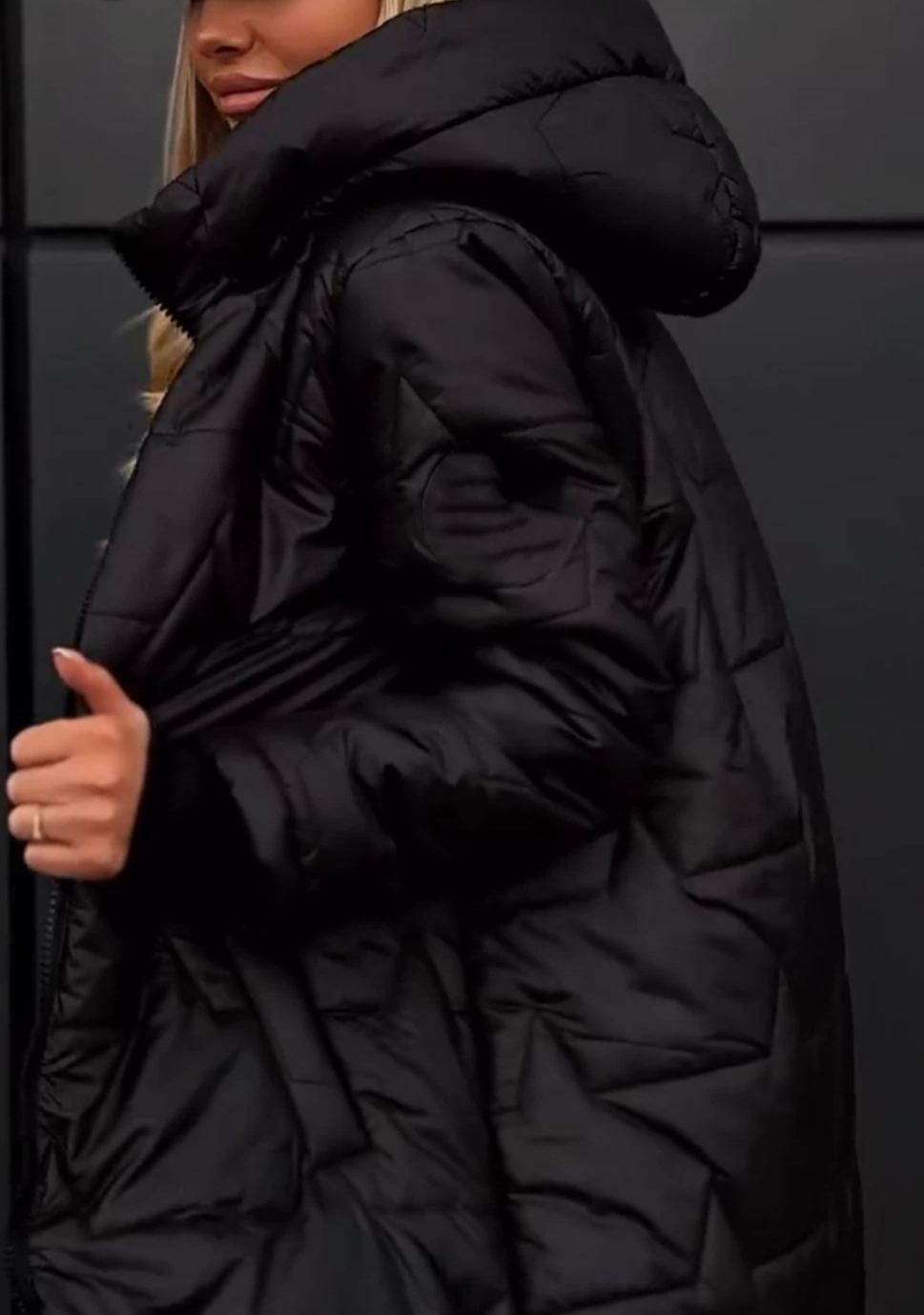 [Copy]Chic Black Puffer Coat with Faux Fur Trim