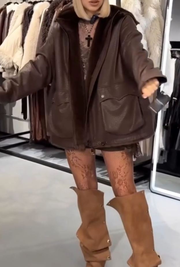 [Copy]Cream Puffer Jacket with White Faux Fur Collar & Denim Accents