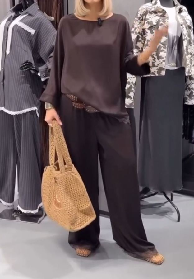 [Copy]Black & Mocha Striped Oversized Tracksuit: Zip-Up Jacket + Wide Leg Pants Two-Piece Set