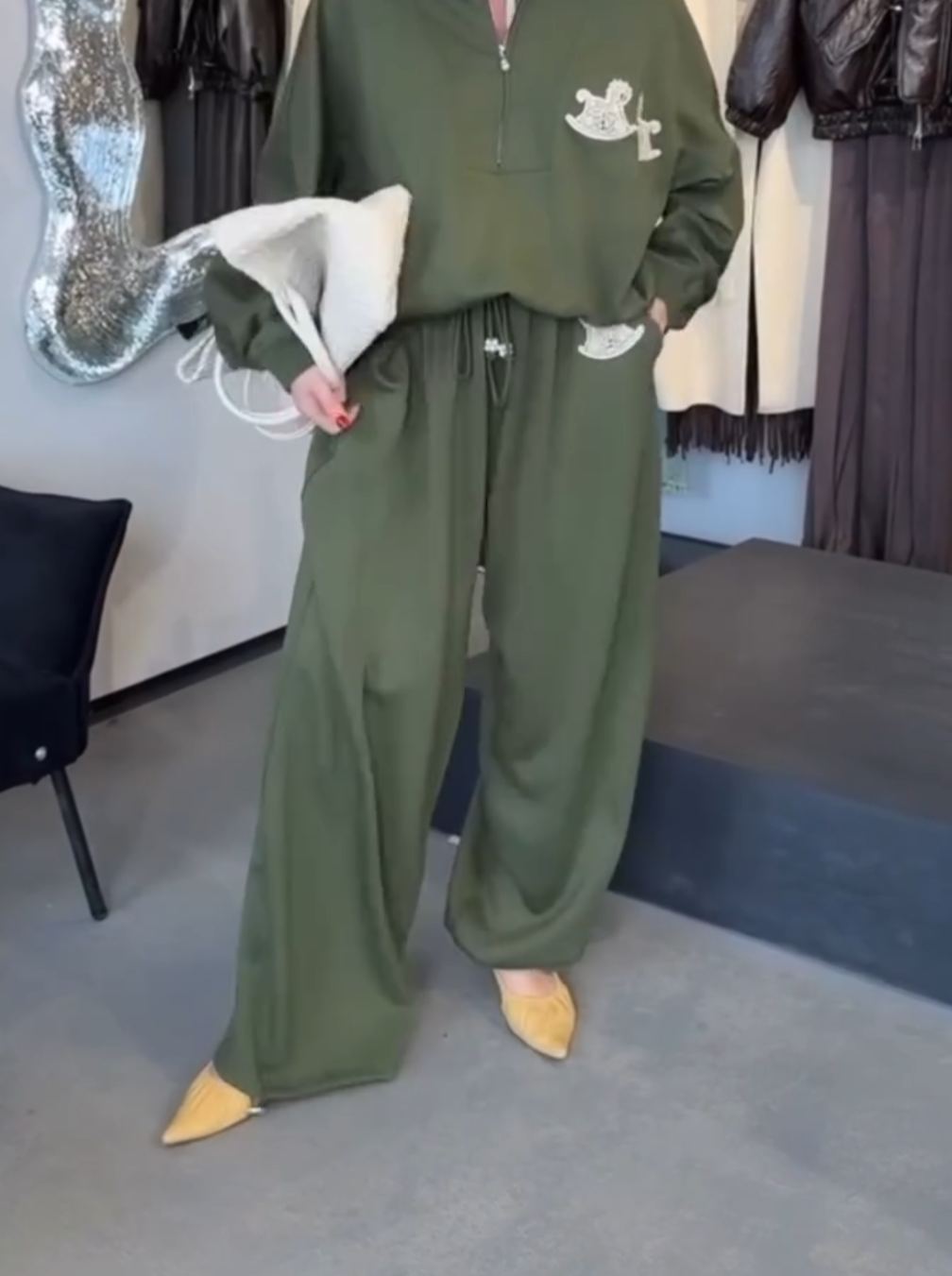 [Copy]Sparkle Oversized Two-Piece Set: Button-Up Shirt + Wide Leg Pants