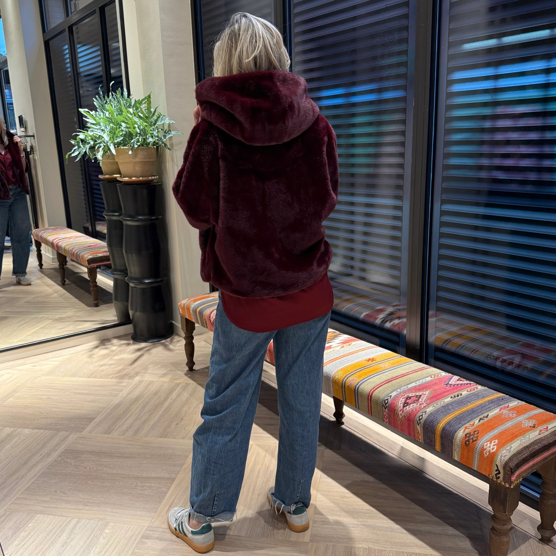 Elegant  Glittery Faux Fur Short Coat